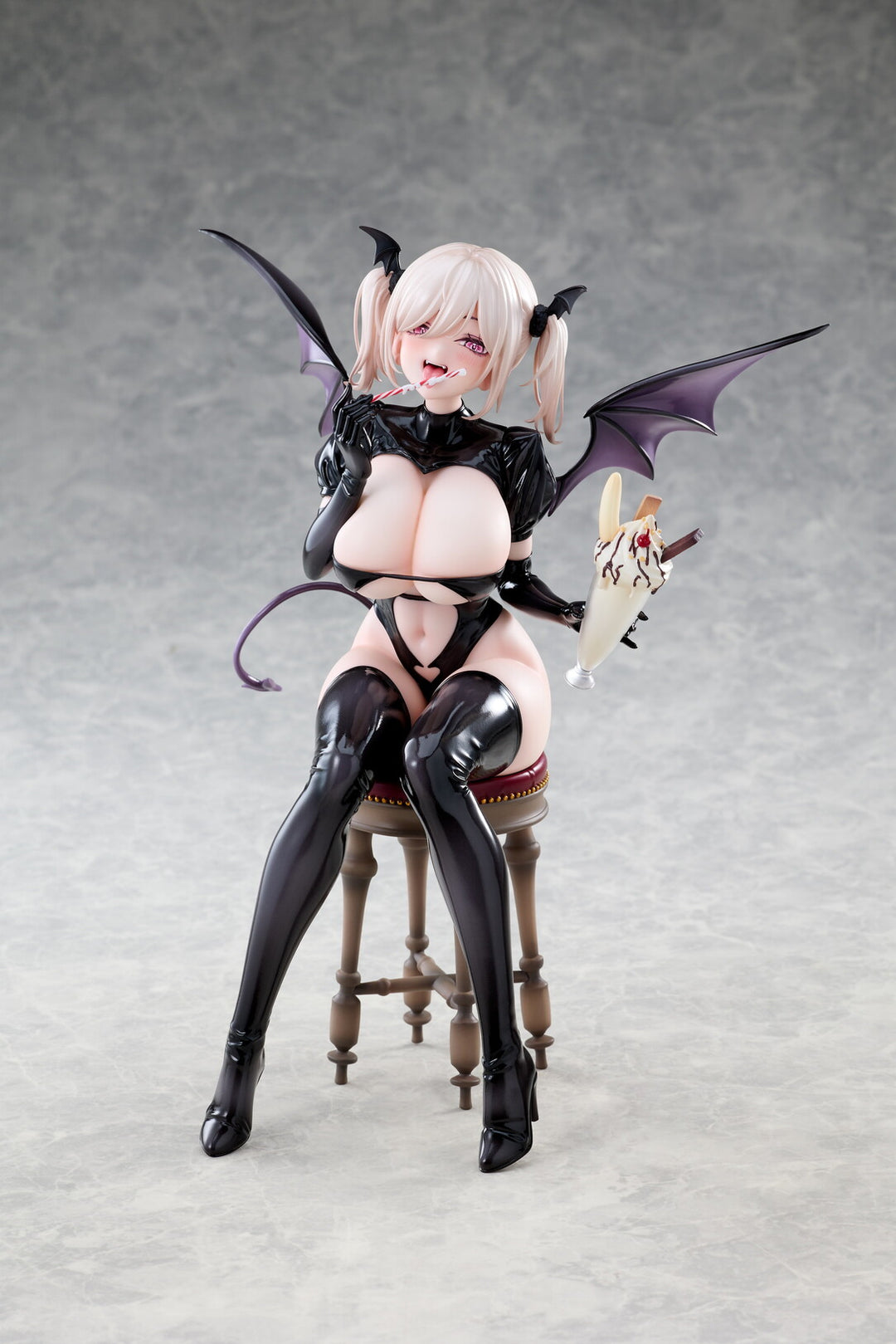 サキュバスメイド「モカ」 完成品フィギュア  1/6スケール