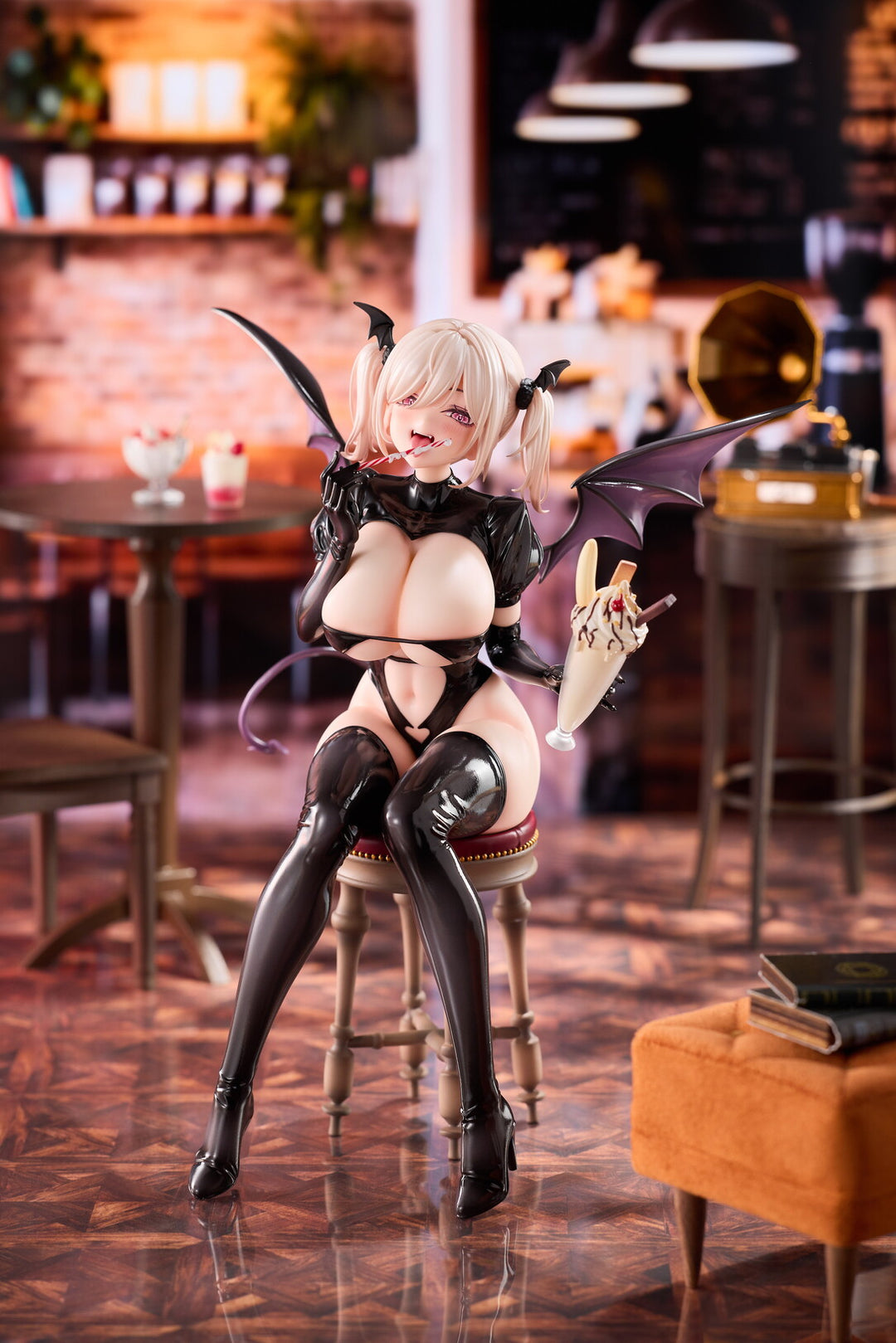サキュバスメイド「モカ」 完成品フィギュア  1/6スケール