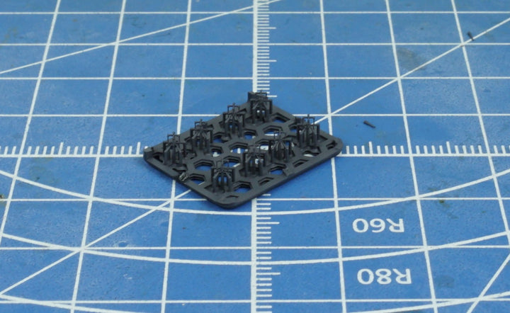 【セール商品】 1/700 PW700057 英海軍 高周波無線方向探知レーダー（HF/DF）
