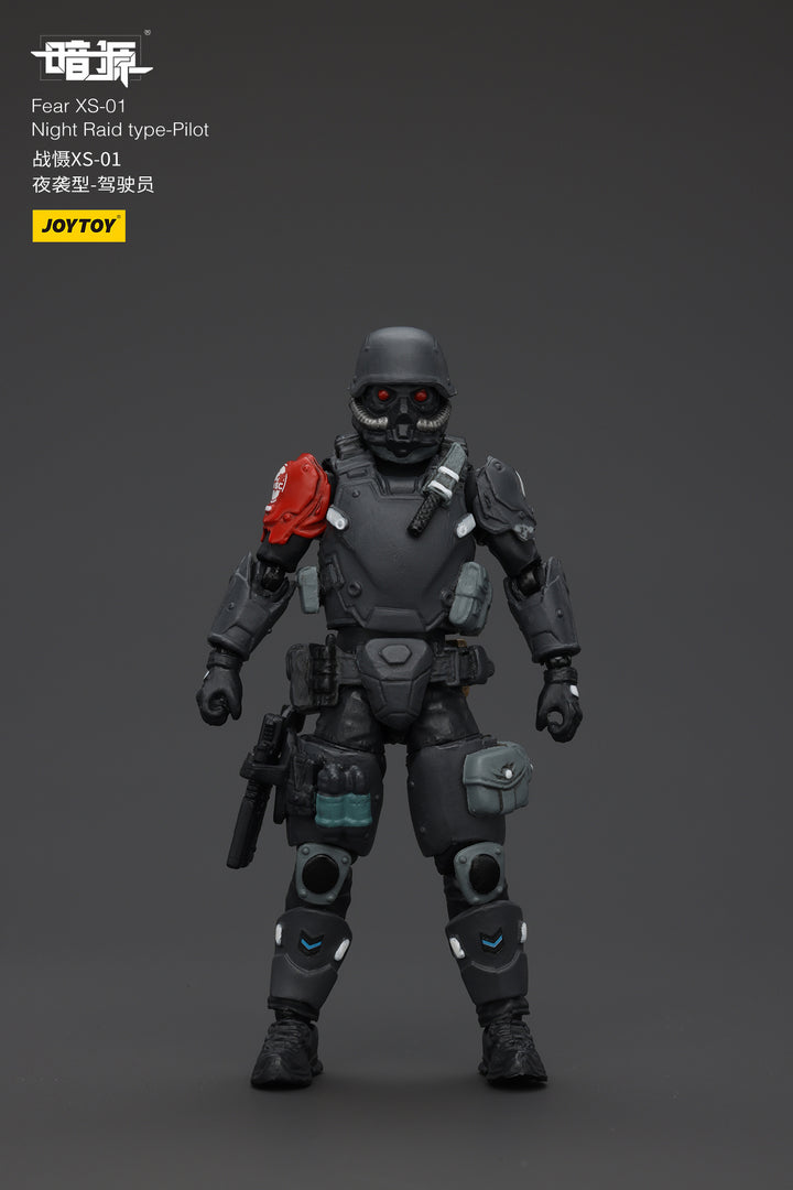 戦慄XS-01 夜間強襲型・パイロット 1/18スケール