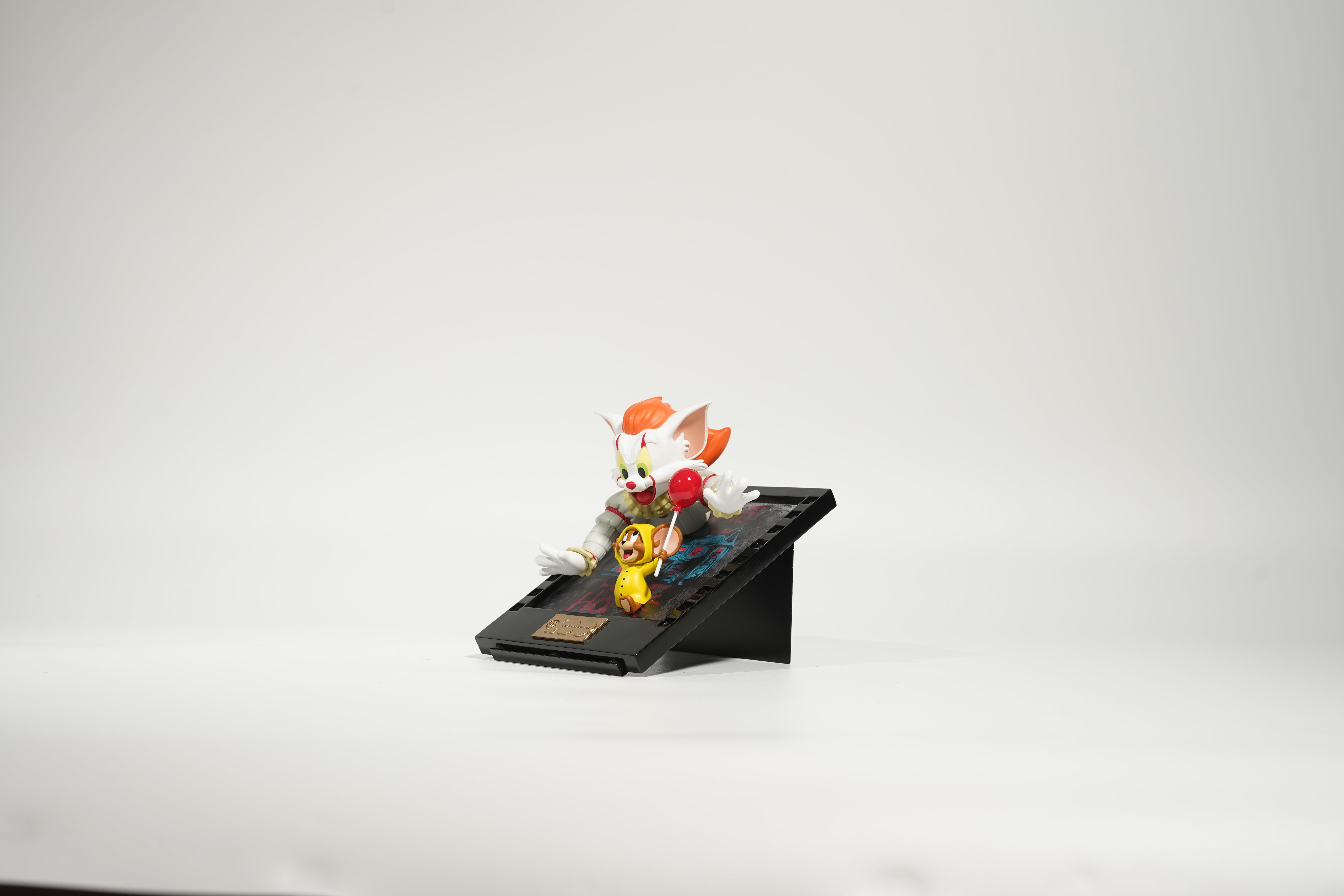 ワーナー・ブラザース100周年記念 トムとジェリー Pop Out Art 