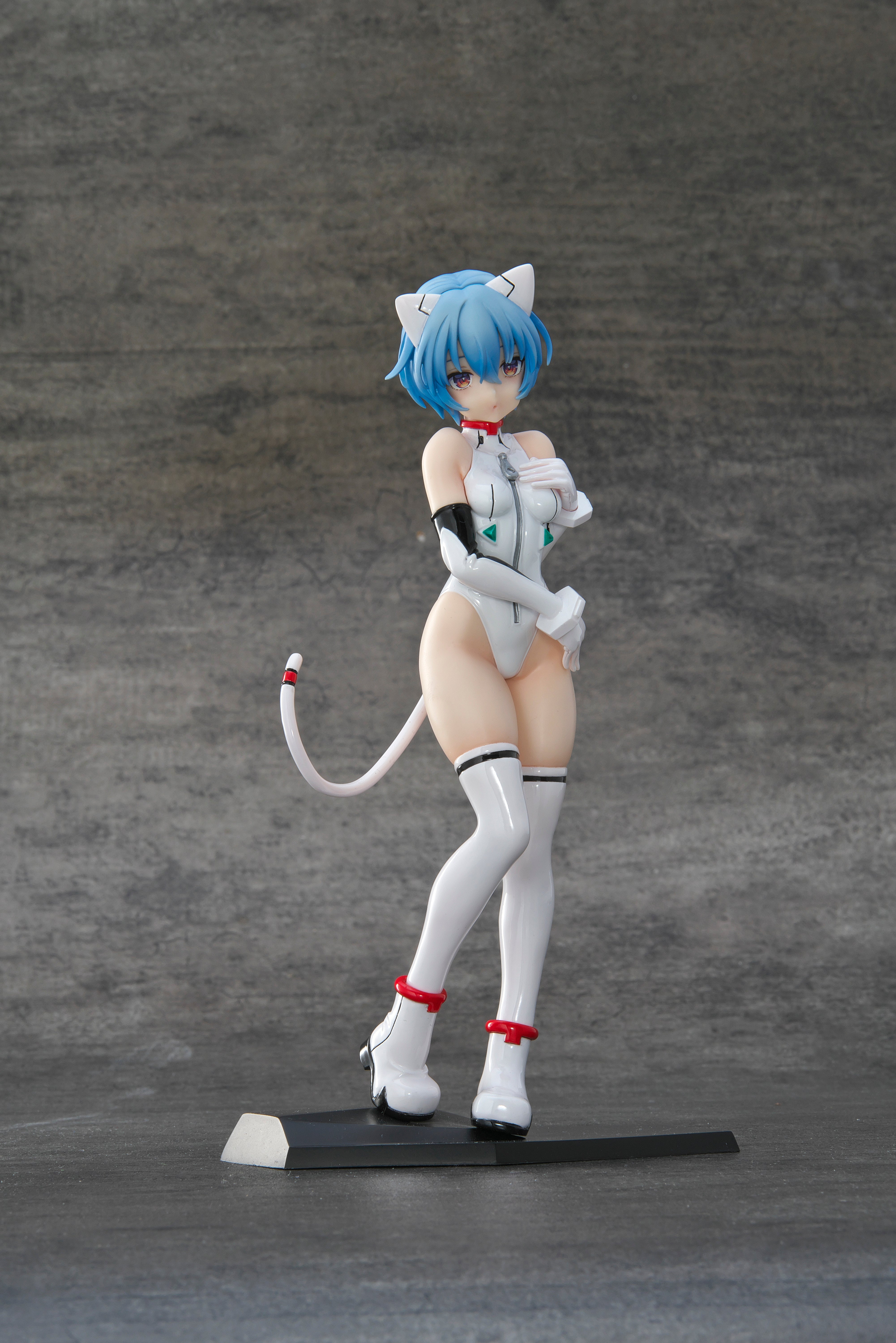 エヴァンゲリオンぐりむろっく！PLUS マリ 成形色ホワイト 1/8