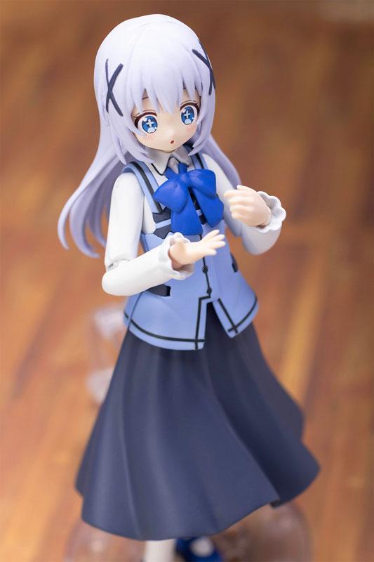プラフィア チノ