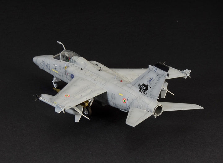 【再販】1/72 イタリア空軍 AMX ギブリ 攻撃機