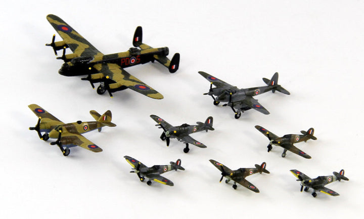 1/700 スカイウェーブシリーズ WWII イギリス空軍機セット 1