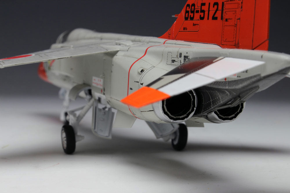 1/72 航空自衛隊超音速高等練習機 T-2 前期型