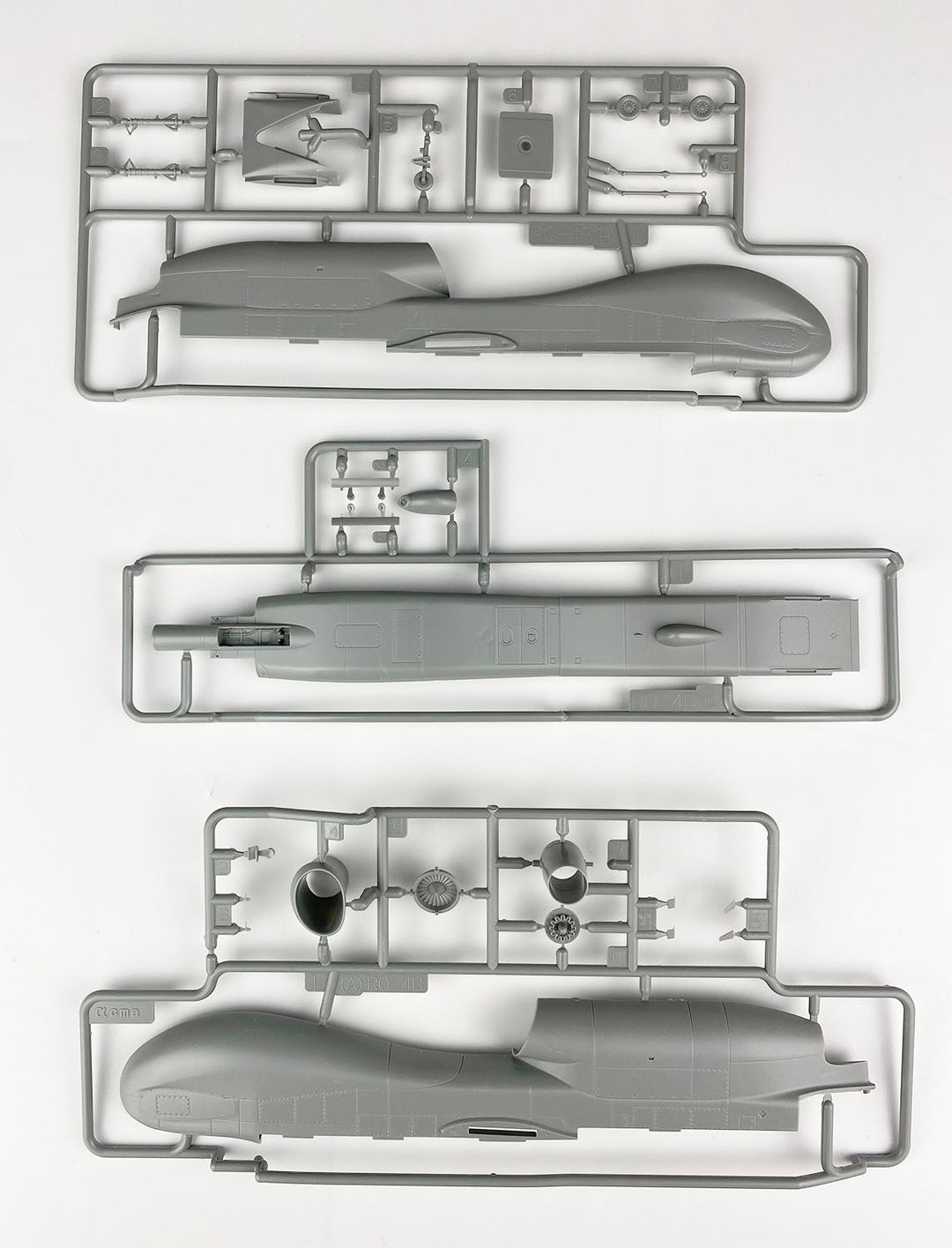 1/72 アメリカ空軍 無人偵察機 RQ-4B グローバルホーク "2021"
