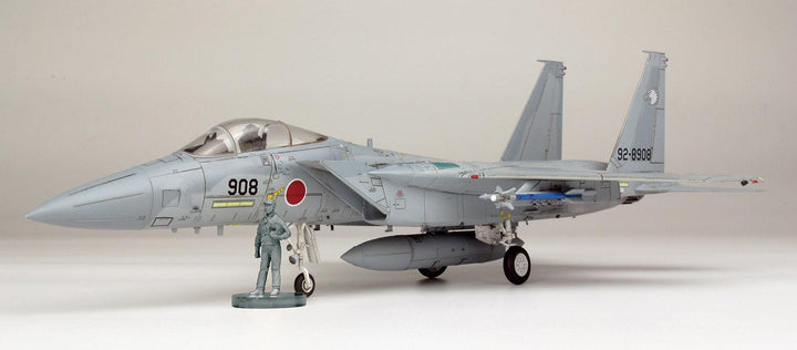 1/72 航空自衛隊 戦闘機 Ｆ-15Jイーグル イーグルドライバー フィギュア付属