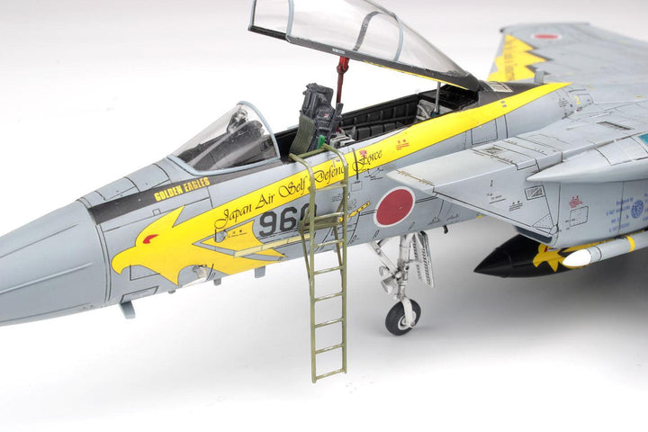 1/72 航空自衛隊 F-15J イーグル 小松基地航空祭2014 第306飛行隊 ゴールデンイーグルス 特別塗装機 ボーディングラダー付属