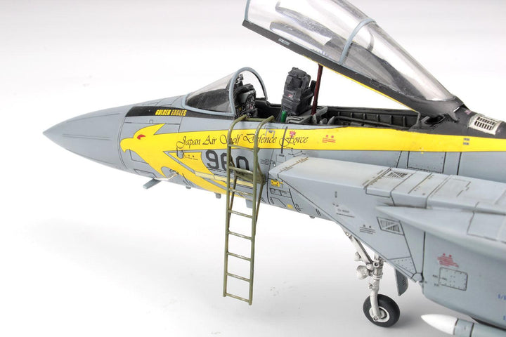 1/72 航空自衛隊 F-15J イーグル 小松基地航空祭2014 第306飛行隊 ゴールデンイーグルス 特別塗装機 ボーディングラダー付属