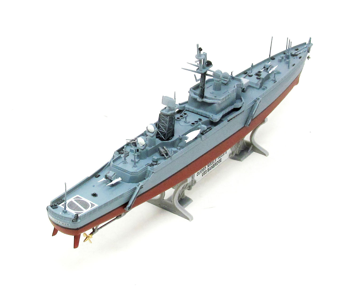 1/600 アメリカ海軍 原子力ミサイル巡洋艦 U.S.S ベインブリッジ