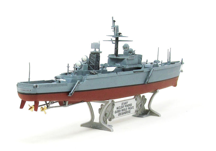 1/600 アメリカ海軍 原子力ミサイル巡洋艦 U.S.S ベインブリッジ CGN-25