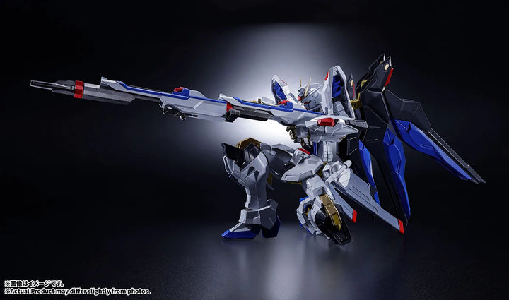 ABSOLUTE ACT ストライクフリーダムガンダム