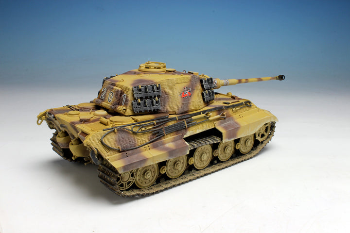 1/35 WW.II ドイツ軍 Sd.Kfz.182 キングタイガー ヘンシェル砲塔 w/ツィメリットコーティング 第505重戦車大隊 1944年 ロシア