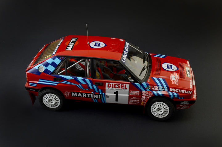 【再販】1/12 ランチア デルタ HF インテグラーレ 16V  1989 サンレモラリー（日本語対訳補足説明書付属）