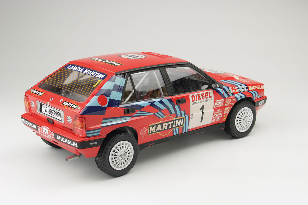 【再販】1/12 ランチア デルタ HF インテグラーレ 16V  1989 サンレモラリー（日本語対訳補足説明書付属）