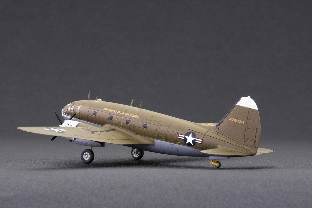 1/144 アメリカ空軍 C-46D 輸送機 第437輸送航空団