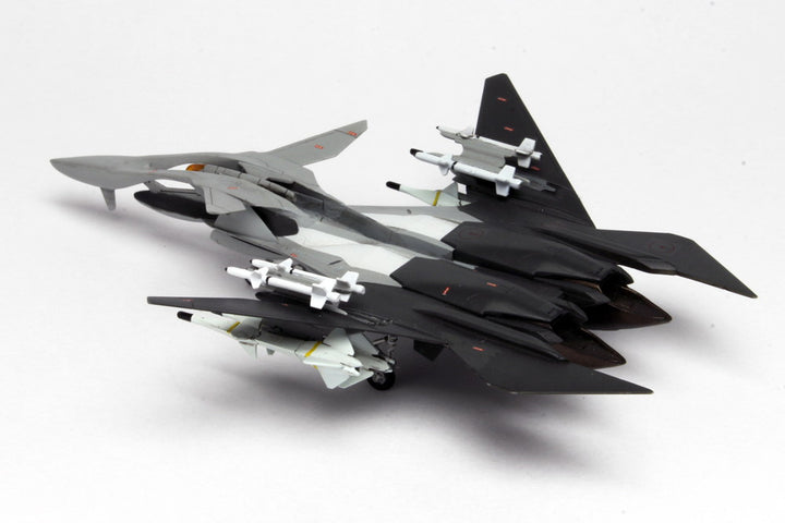 戦闘妖精雪風 FRX-99 レイフ ディテールアップパーツ付き 1/144スケール
