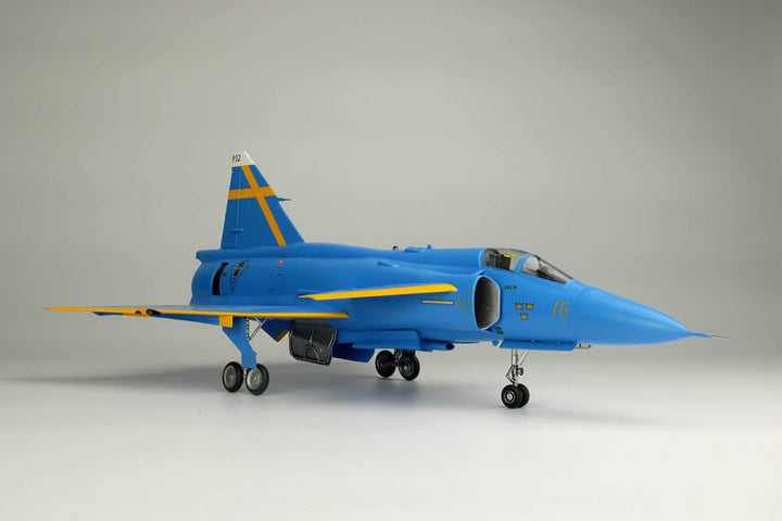 1/48 スウェーデン空軍 JA37 ヤクトビゲン "ブルーピーター" スウェーデン空軍75周年記念塗装機