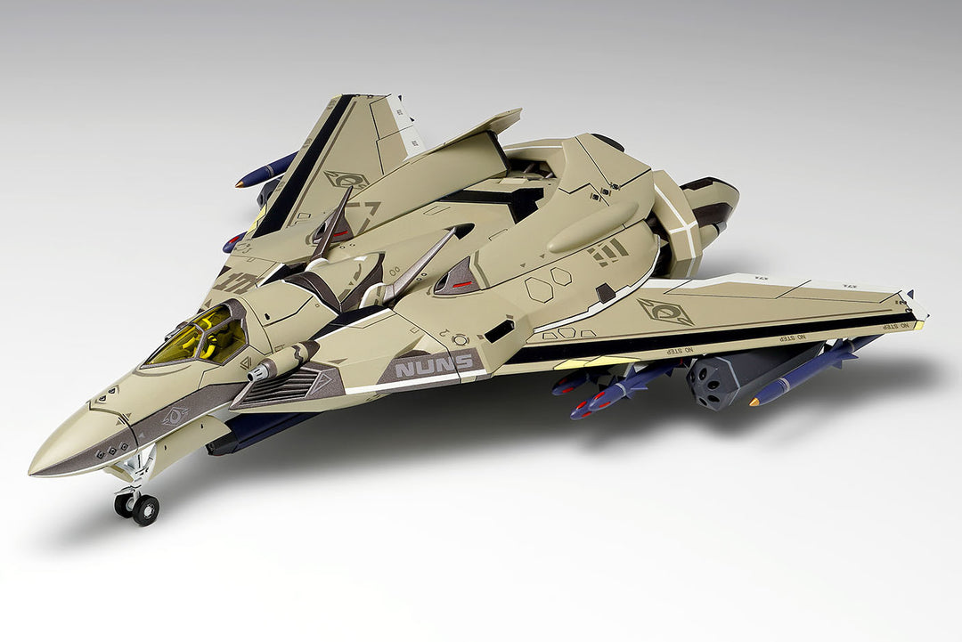 VF-171 ナイトメアプラス ［辺境宙域仕様］ 1/72スケール