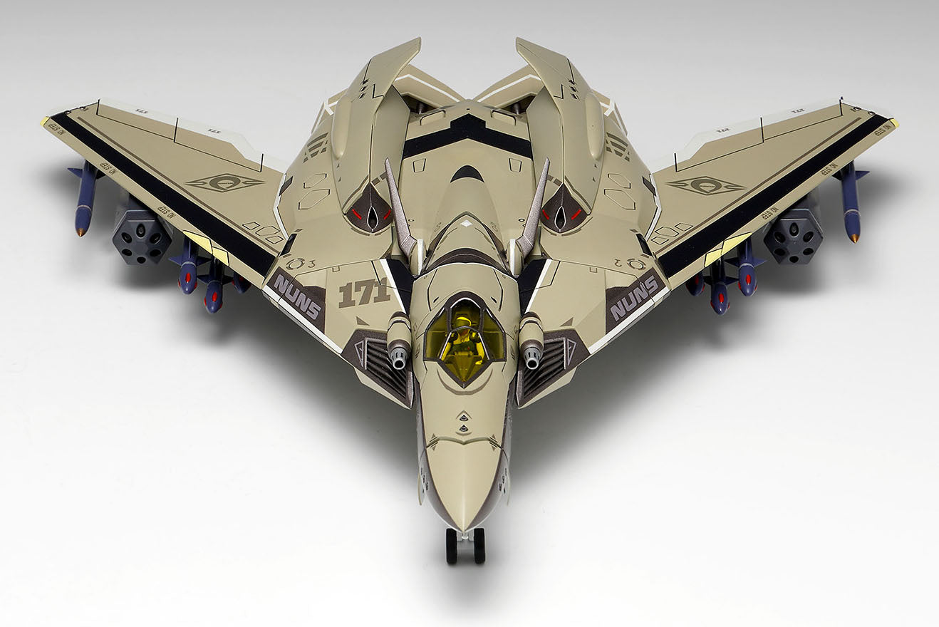 VF-171 ナイトメアプラス ［辺境宙域仕様］ 1/72スケール