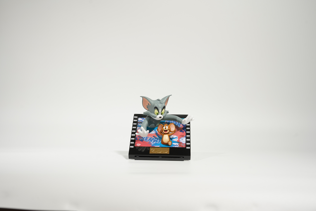 ワーナー・ブラザース100周年記念 トムとジェリー Pop Out Art ワーナー・ブラザース100周年記念 トムとジェリー Pop Out Art