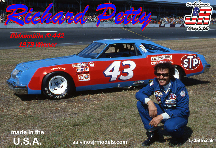 Salvinos JR Models(サルビノス J・R モデル) NASCAR 1979 デイトナ500ウイナー オールズモビル442 #43 "リチャード・ペティ" 1/25スケール 未塗装組立キット