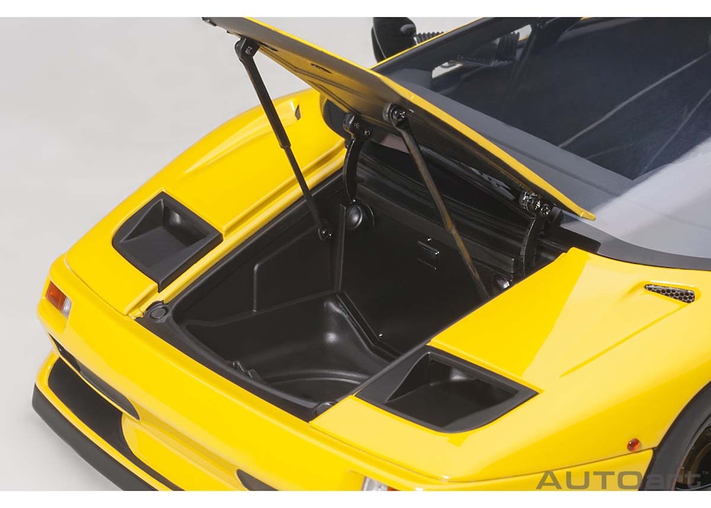 AUTOart(オートアート) ランボルギーニ ディアブロ SV-R （SUPERFLY YELLOW／イエロー） 1/18スケール 塗装済みミニカー