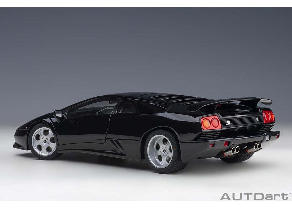 1/18 ランボルギーニ ディアブロ SE30 (DEEP BLACK METALLIC/メタリック・ブラック)