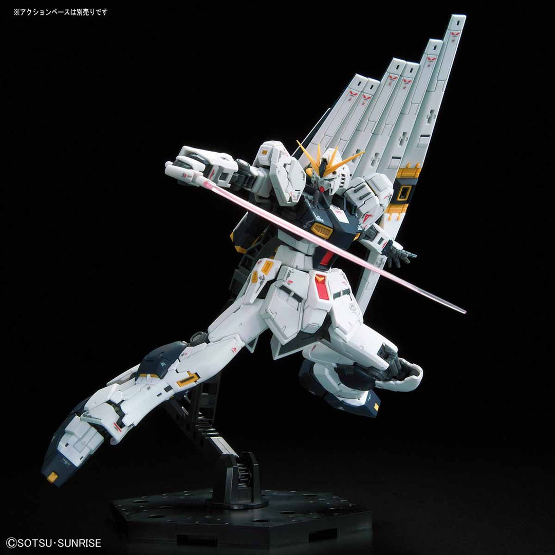 RG νガンダム 1/144スケール