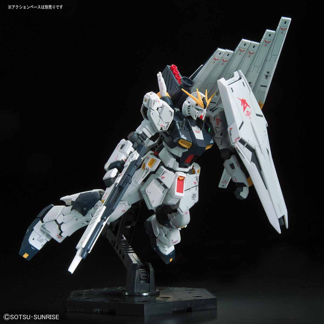 RG νガンダム 1/144スケール