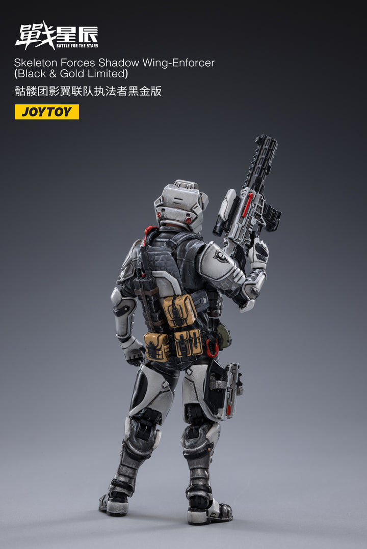 バトル フォー ザ スターズ スケルトンフォース シャドウ ウィング エンフォーサー (ブラック＆ゴールド リミテッド) 1/18スケール