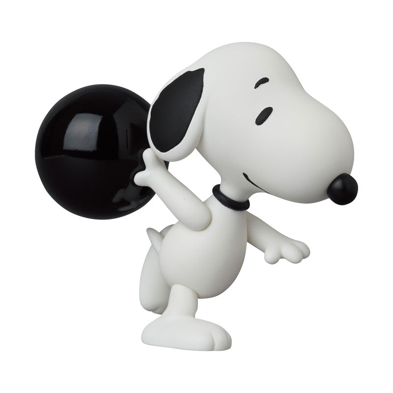 UDF PEANUTS SERIES 15 BOWLER SNOOPY