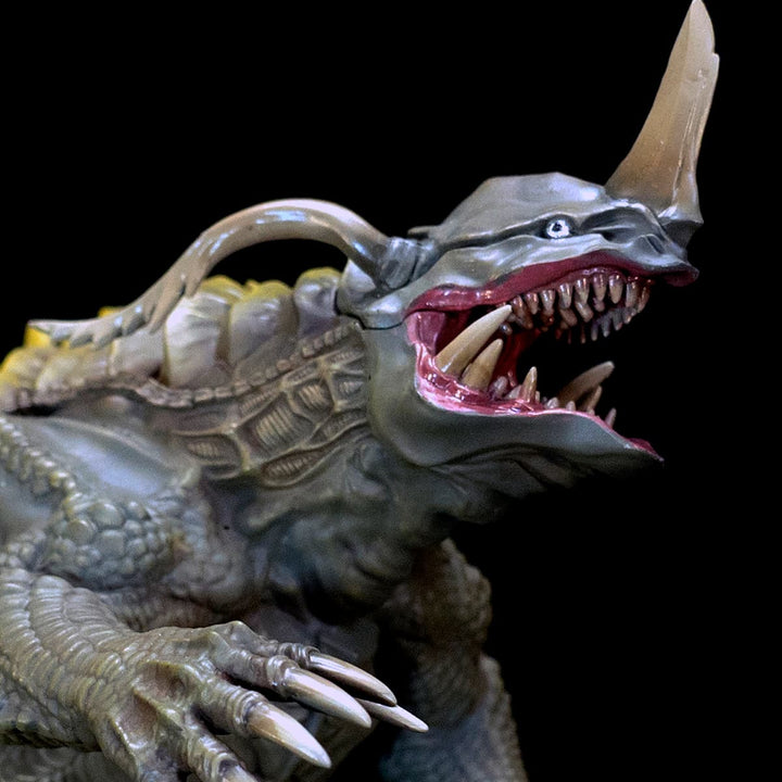 【セール商品】 メガソフビキット ネロンガ