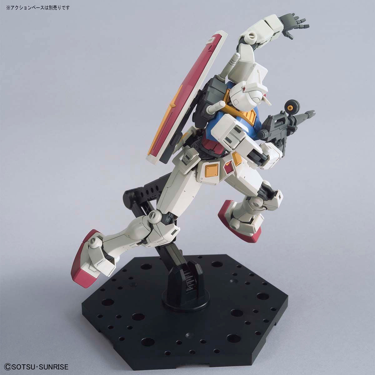 HG 1/144 RX-78-2 ガンダム BEYOND GLOBAL [クリアカラー