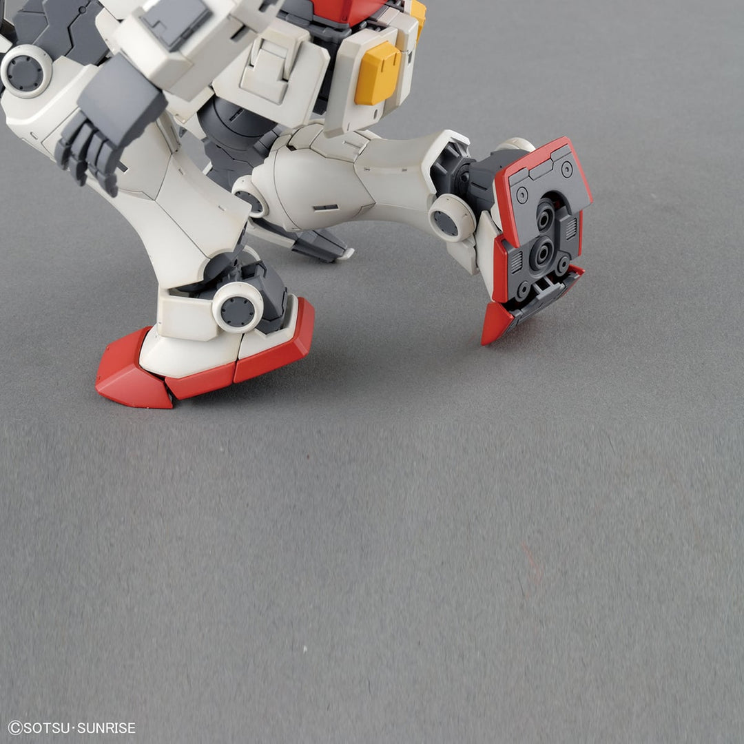 MG RX-78-02 ガンダム(GUNDAM THE ORIGIN版) 1/100スケール