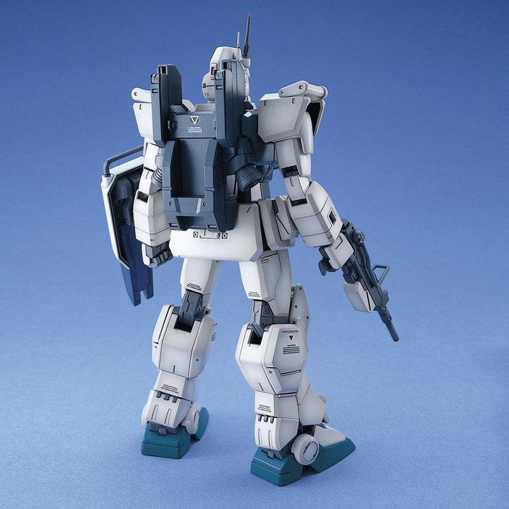 MG ガンダムイージーエイト 1/100スケール