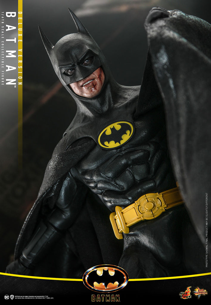 バットマン　フィギュア　1/6  完成品　台座付き