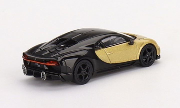 1/64 ブガッティ シロン スーパースポーツ ゴールド(左ハンドル)