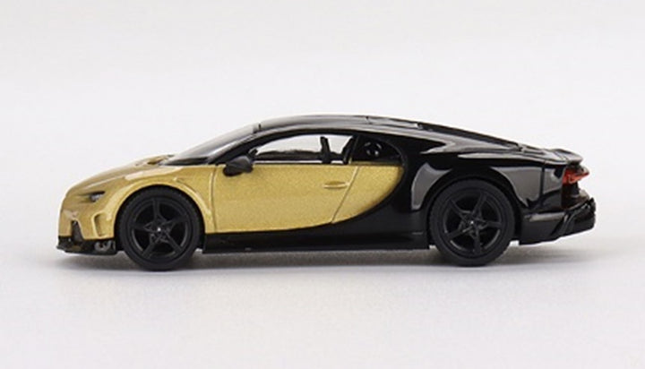 1/64 ブガッティ シロン スーパースポーツ ゴールド(左ハンドル)