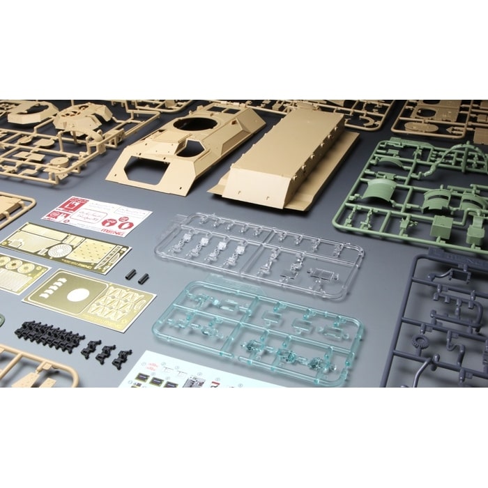1/35 SS-004 アメリカM2A3ブラッドレーBUSK III 歩兵戦闘車