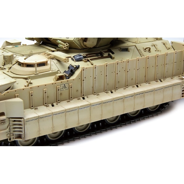 1/35 SS-004 アメリカM2A3ブラッドレーBUSK III 歩兵戦闘車