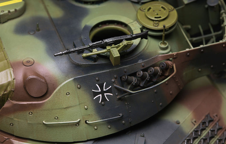MENG MODEL(モンモデル)TS-015 1/35 ドイツ主力戦車レオパルド1A5(プラモデル)