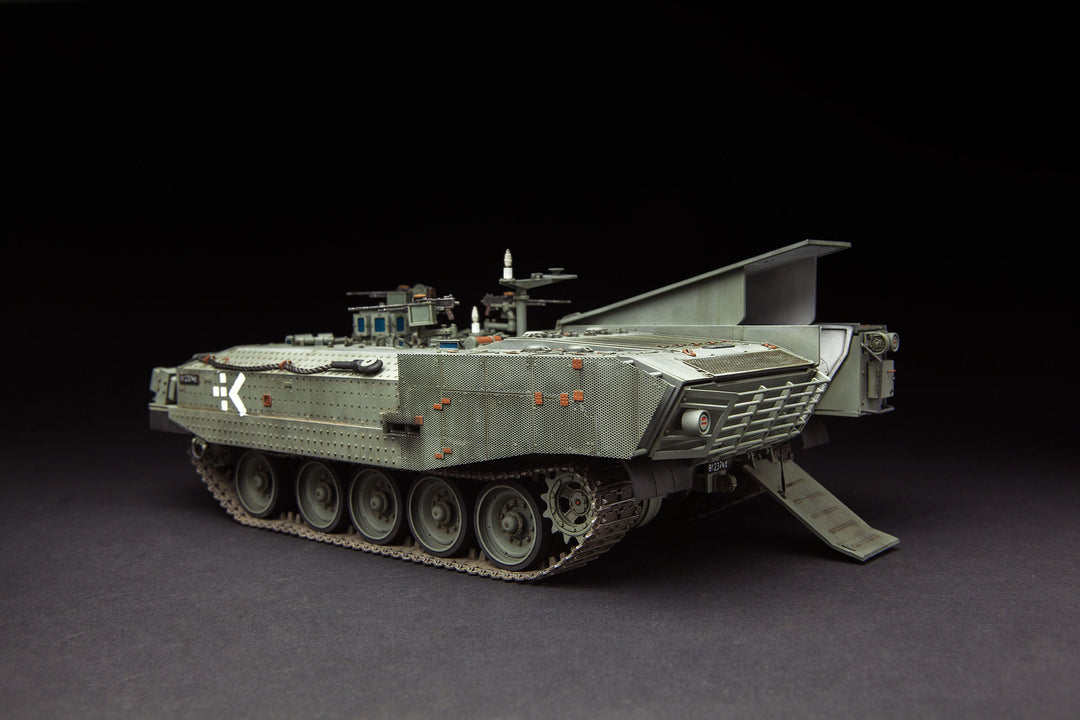 1/35 イスラエルアチザリット重装甲車(後期型)