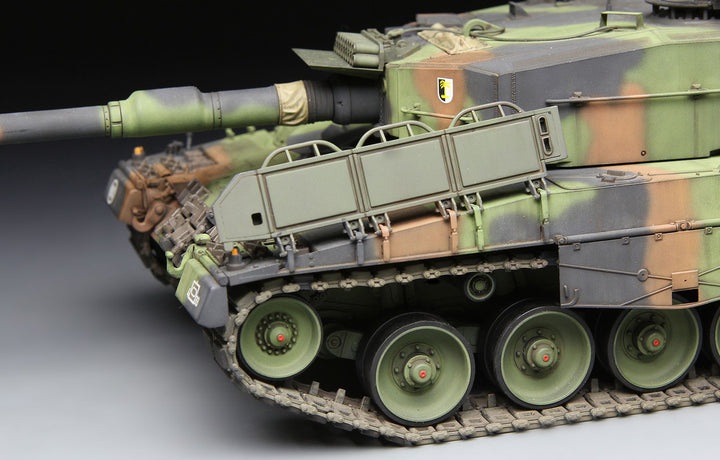 1/35 ドイツ主力戦車 レオパルド 2A4