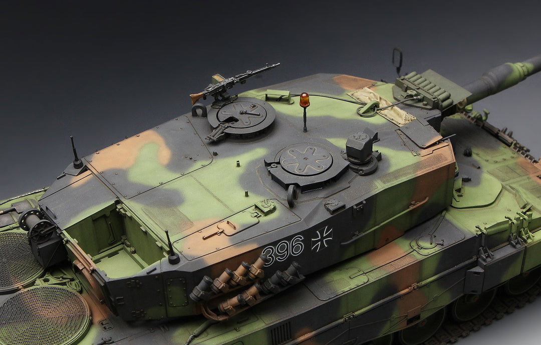 1/35 ドイツ主力戦車 レオパルド 2A4