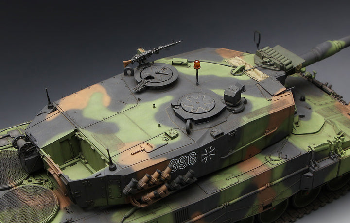 1/35 ドイツ主力戦車 レオパルド 2A4
