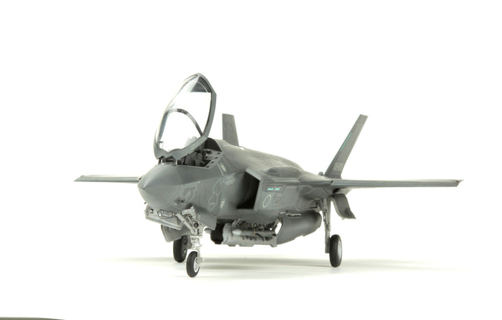 1/48 LS-008 F-35AライトニングII戦闘機 日本限定版