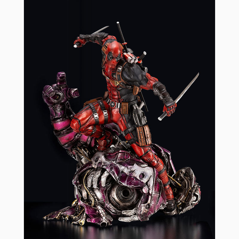 デッドプール FINE ART STATUE シグネチャーシリーズ Feat. Kucharek