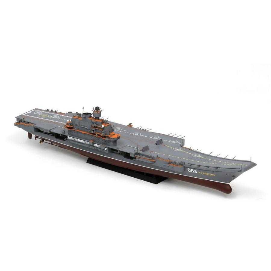 1/700 ロシア海軍 航空母艦 アドミラル・クズネツォフ – SOOTANG HOBBY